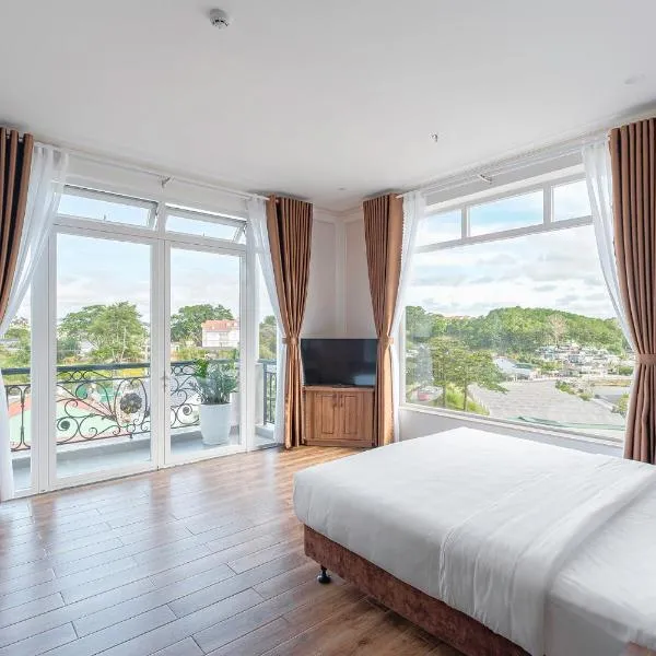 PINE VIEW Hotel Dalat, hotel in Da Lat