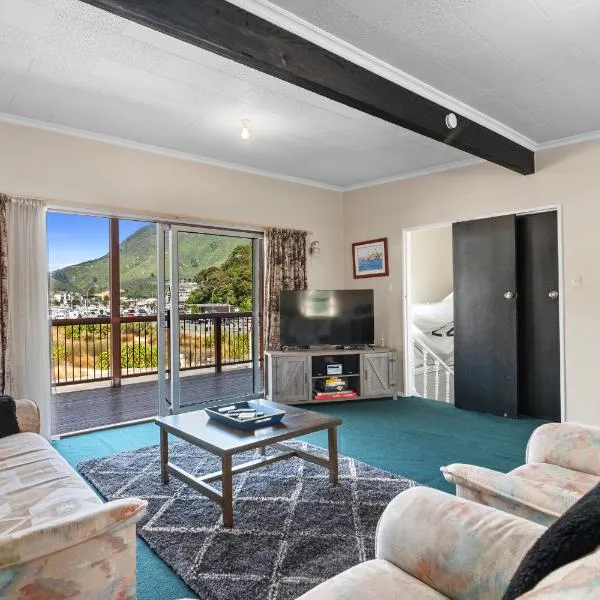 Coastal Charm - Picton Holiday Home, hotel in Picton