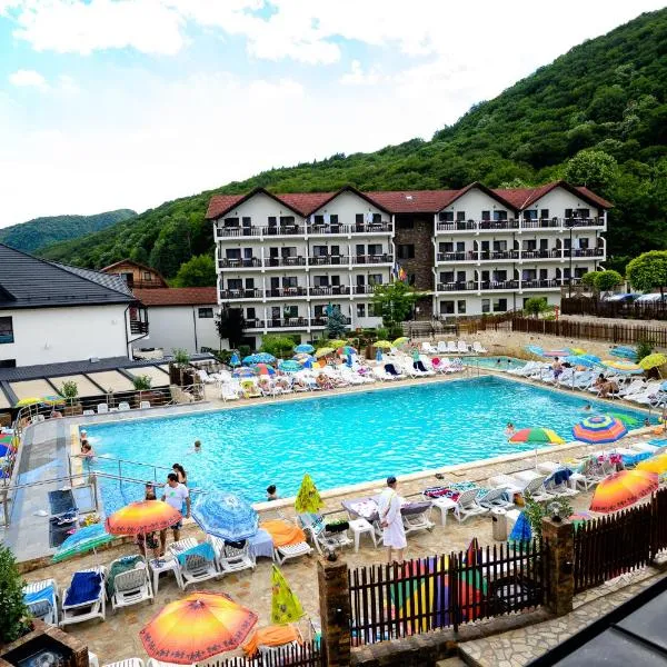 Complex Turistic Casa Romaneasca, hotel Călimăneştiben