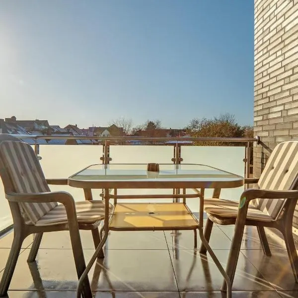 Neubau Ferienwohnung mit Balkon, hotel en Gronau