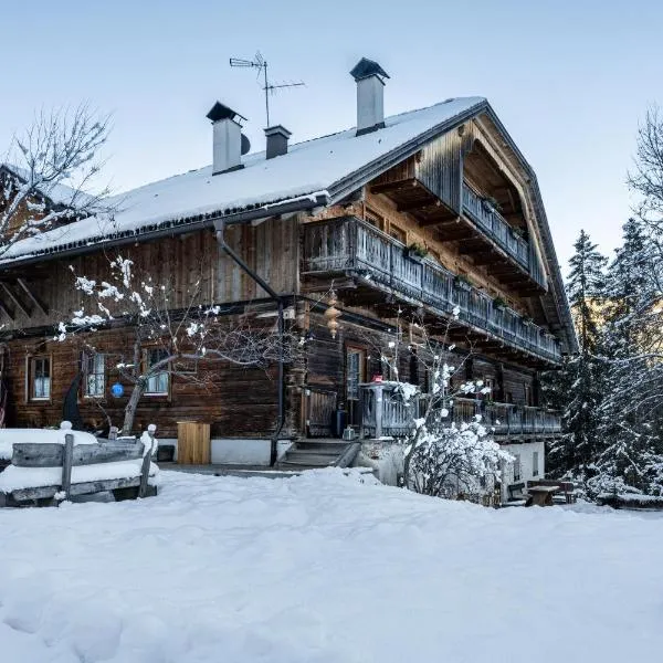 Lechnerhof Apt 1, hotel v destinaci Braies