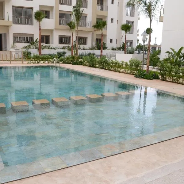 New Luxury apartment 5 min Casablanca Mohammed V Airport, hotel in Casablanca