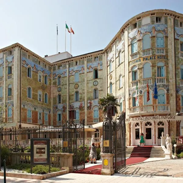 Ausonia Hungaria Wellness & Lifestyle, hotel di Venice Lido