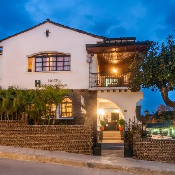 Hotel La Herreria Colonial，La Coronilla的飯店