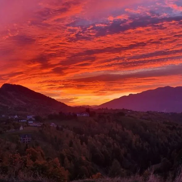 Mosorel, hotel din Măgura