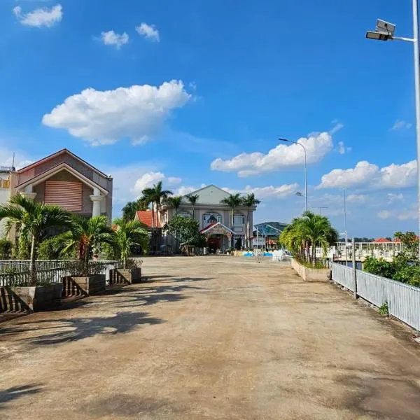 Khách sạn Lake Side Palace - Bờ Hồ, hotell sihtkohas Phuoc Buu