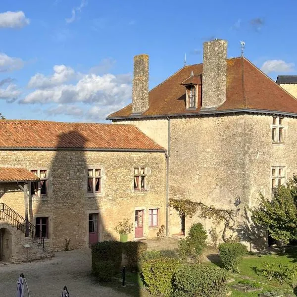 Le Vieux Chateau – hotel w mieście Airvault