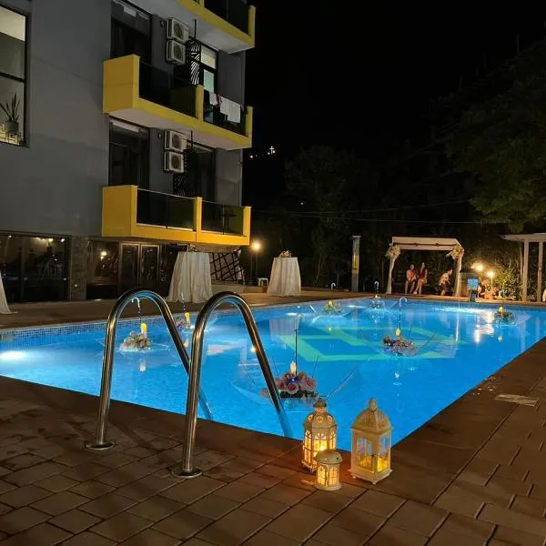 Casa Del Mar, hotel in Kvariati