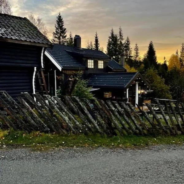 Koselig rom i tømmerhus, inkl morgenkaffe, hotel in Eidsvoll