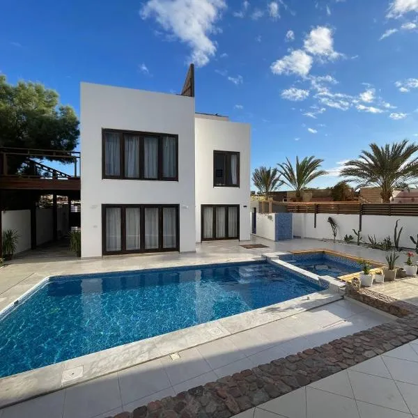 Villa Blanca Dahab, hotel in Dahab