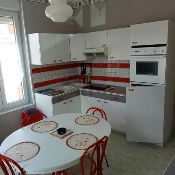 F2 1ER ETAGE - 5 min du Lac de Madine, hotel em Vigneulles-lès-Hattonchâtel