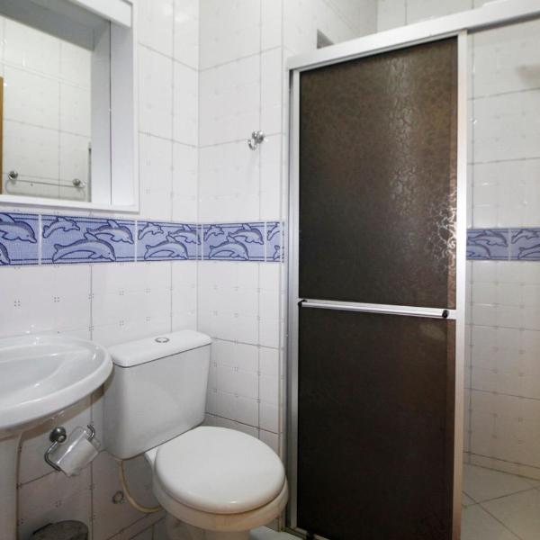 1045 - Apartamento no centro de Bombinhas a 50mts do mar - Foto 3