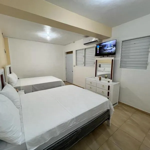 Habitación doble Villa Marchena Azua, hotel v destinaci Azua de Compostela