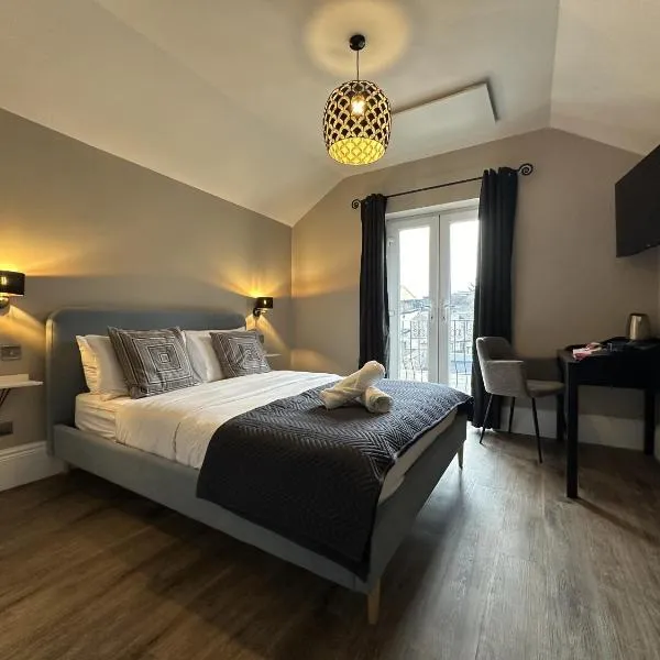 Number One Hundred Bed And Breakfast, Hotel in Cardiff