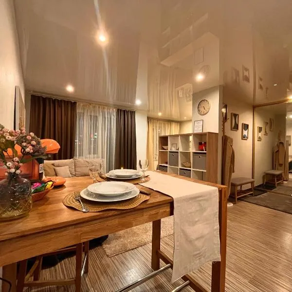 Studio First floor with Balcony City Center, hotel di Narva