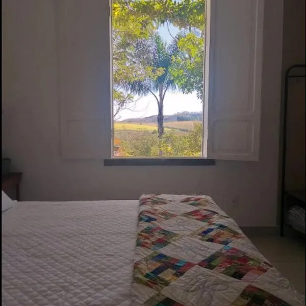Quinta Vogrande em Águas Santas divisa Tiradentes e São João Del Rey, hotel in Tiradentes