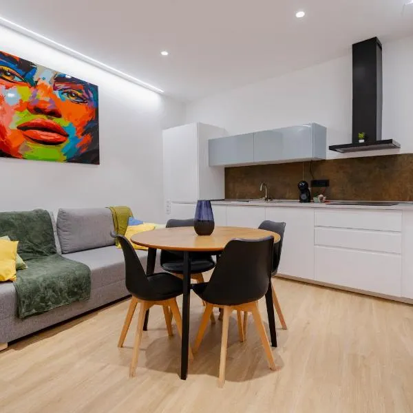 Apartamentos TriBeca Centro II, hotel en Albacete