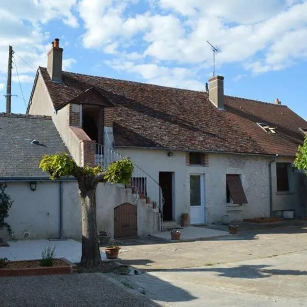 Gîte de charme aux portes des châteaux, hotel u gradu 'Suèvres'