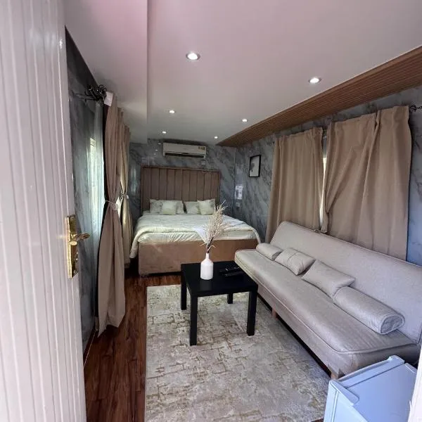 Quiet Farm Caravan, ξενοδοχείο σε Hatta
