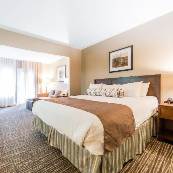 Horseshoe Valley Suites - The Maple, hotel di Shanty Bay