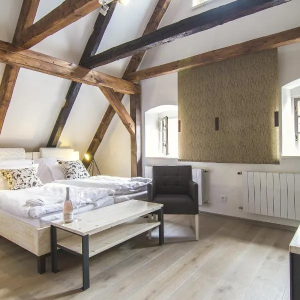 Largo, hotel in Český Krumlov