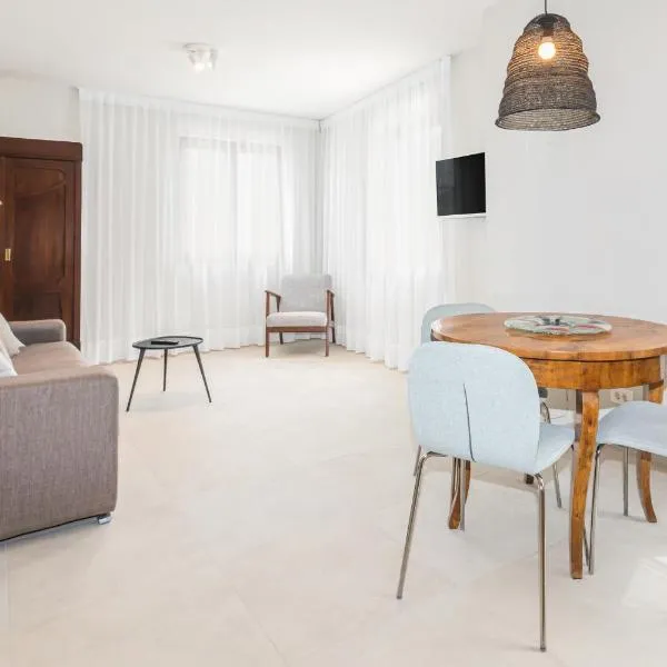 Contrada del Nonno Apartments (city center - private parking on-site), hotel in Rovinj