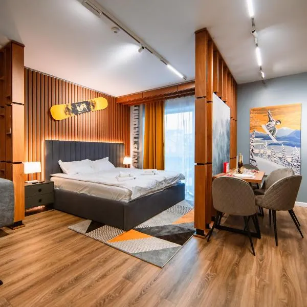 Blue Sky Studio with pool and spa, Hotel in Sinaia