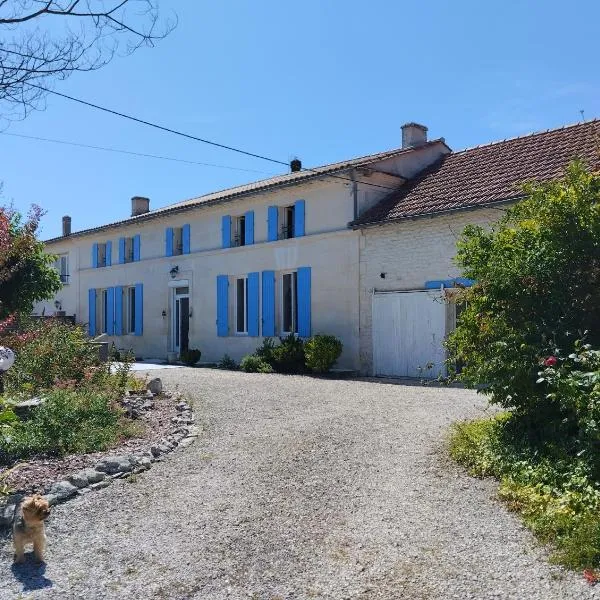 Domaine la belle charentaise, hotel in Chadenac