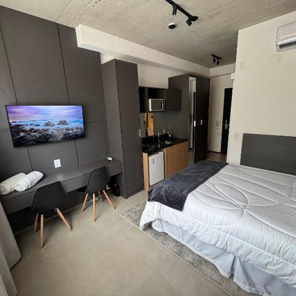 U_221 | Studio lindo próximo ao Hosp. Sírio Libanês 100mts