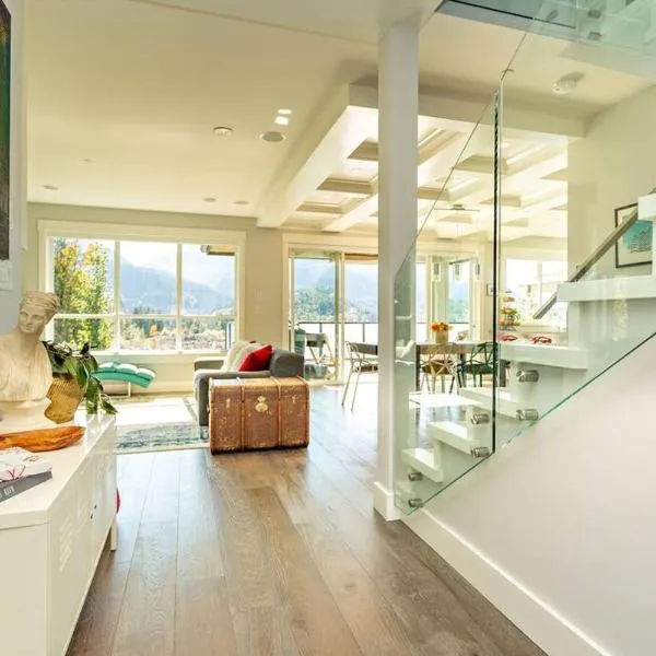 Squamish में, होटल Mountain Serenity Meets Luxury