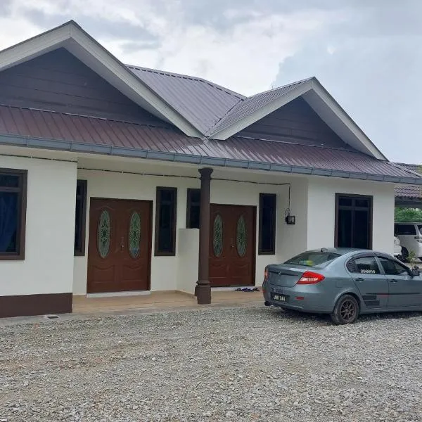 Cinta Homestay Parit Raja UTHM, hotel a Parit Raja