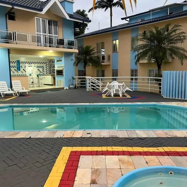 apartamento na praia de Porto belo - SC, Hotel in Portobelo