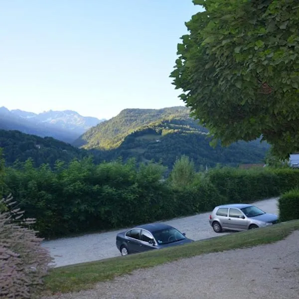 Évasion Hébergement, hotel v destinaci Allevard