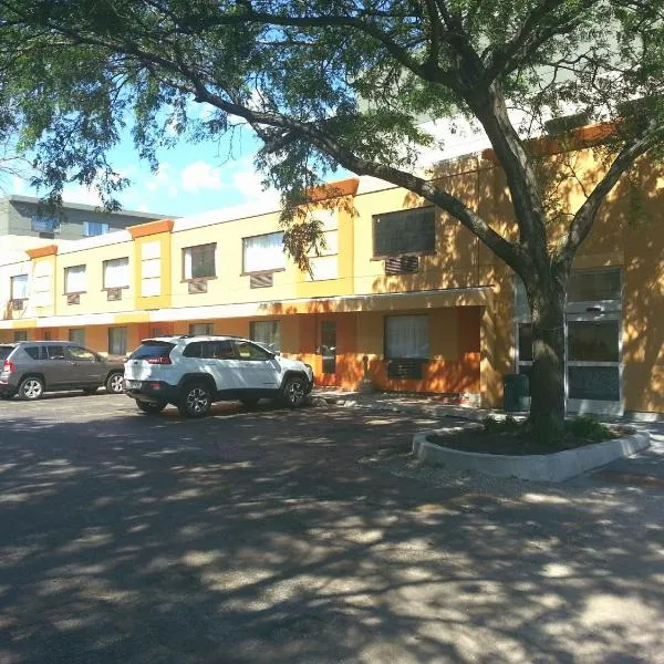 Chicago Lakeshore Hotel, hotel in Chicago