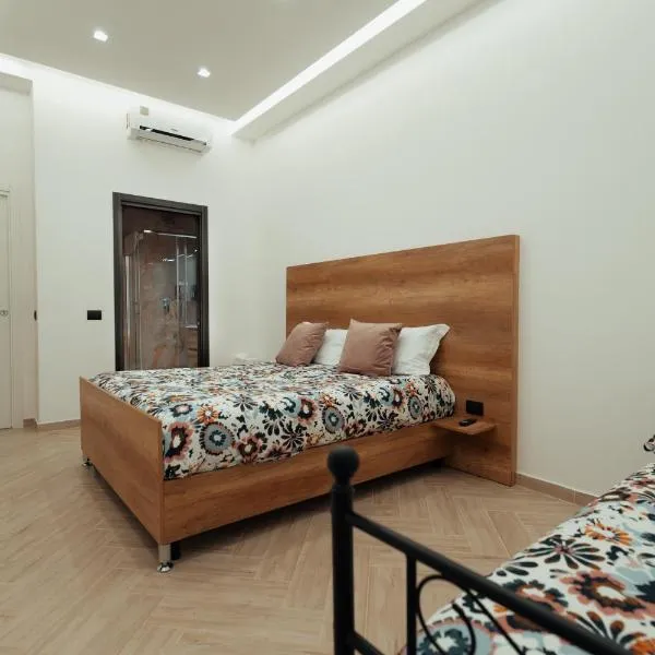 B&B Mirò Luxury aeroporto capodichino Napoli, hotel in Naples