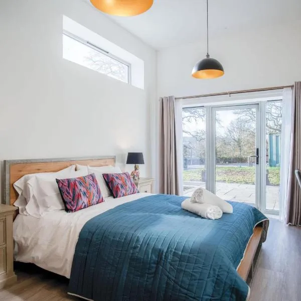 Suite 11 - Sleeping Giant Hotel - Pen Y Cae Inn, hotel en Brecon