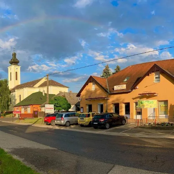 Csata Vendéglő és Panzió, отель в городе Isaszeg