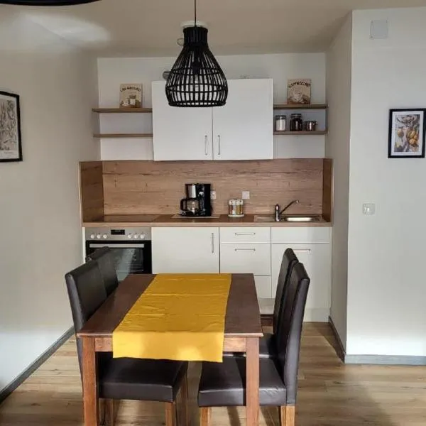 Ferienwohnung Gipfelblick, מלון בפרייאונג