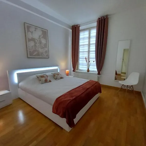 le Fort de Bayle, hotel v destinaci Sedan