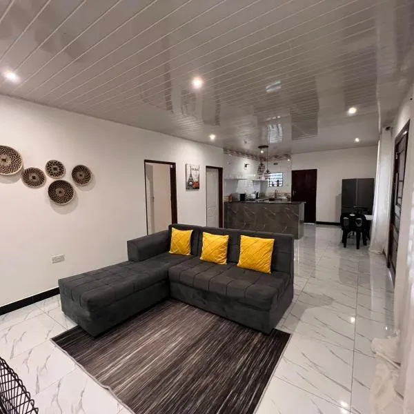 Kasuba Two Bedroom Apartment, hotel in Livingstone