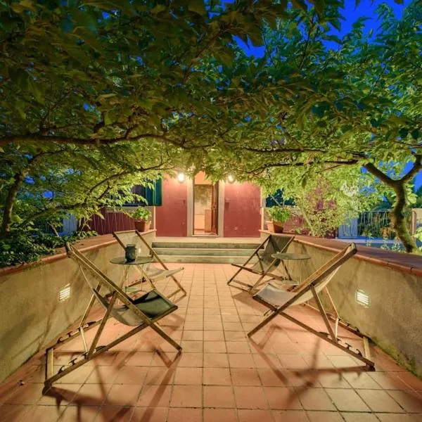 N A P L house, hotel in Keramiaí