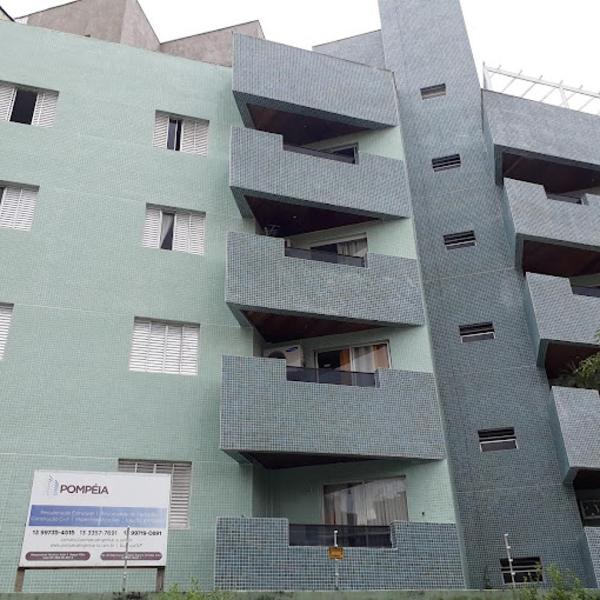 Apartamento praia do tombo Guarujá