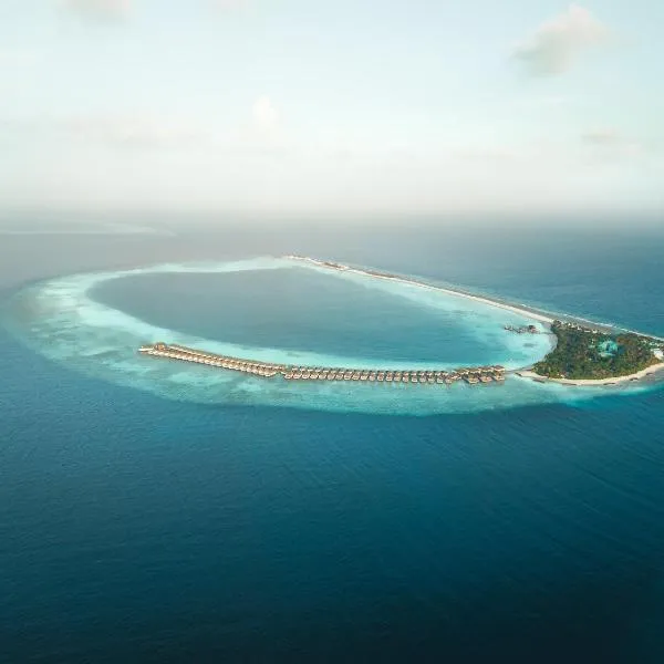 Finolhu Baa Atoll Maldives: Fehendhoo şehrinde bir otel