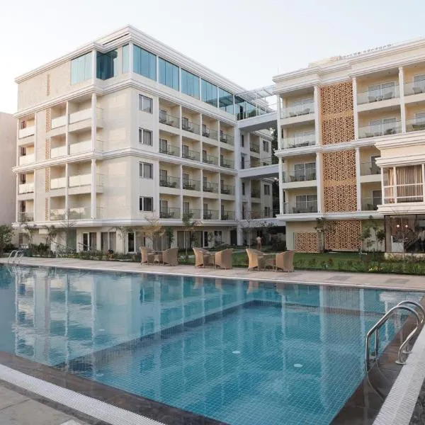 Antique Regency !! luxurious hotel in digha !!, hotel v mestu Digha
