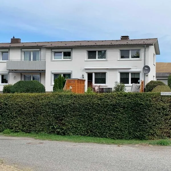 Ferienwohnung In den Wiesen, hotel v destinaci Albertshausen