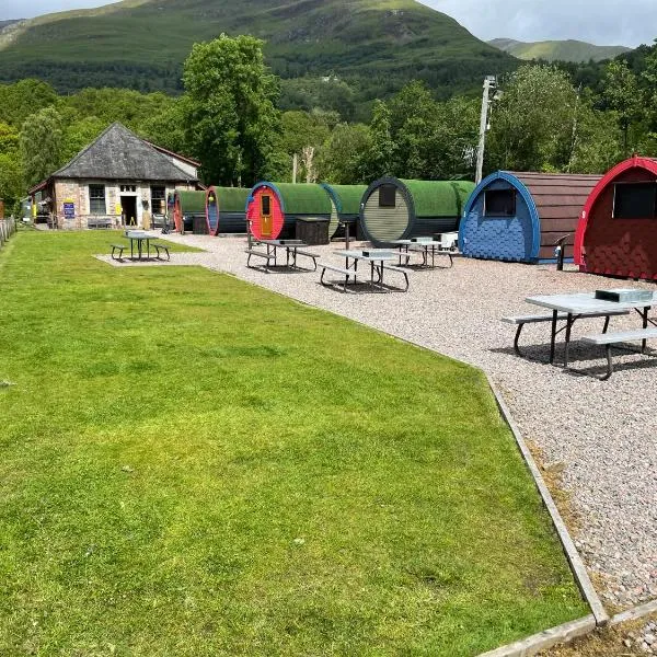 Blackwater Glamping Pods, hotel v destinaci Kinlochleven