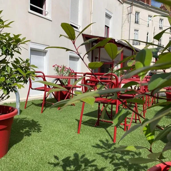 Logis Hotel Chateaubriand, hotell i Nantes