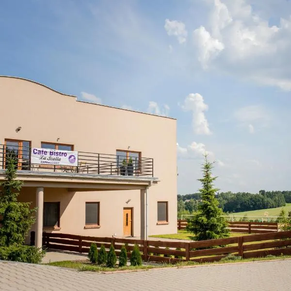 Lascalla pensjonat, Hotel in Rąb