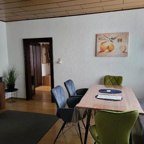 Gemütliches Wohnen in Frauenkirchen im Burgenland, hotel in Tadten