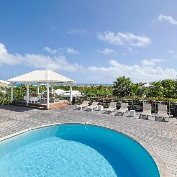 Magnifique villa rénovée neuve à Orient Bay, hotel v destinaci Orient Bay